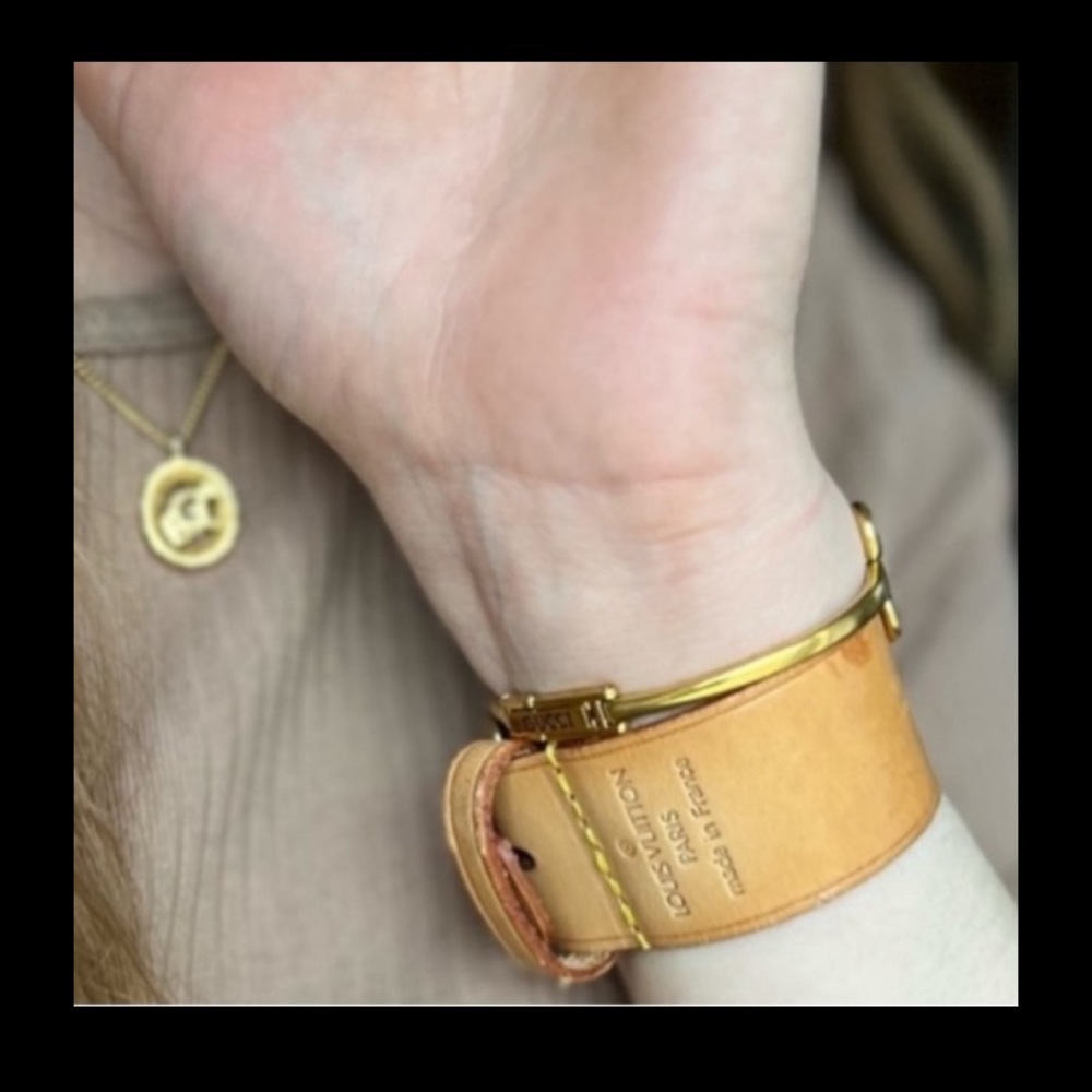 Louis Vuitton Tan Leather Cuff Bracelet - Picture 5 of 5